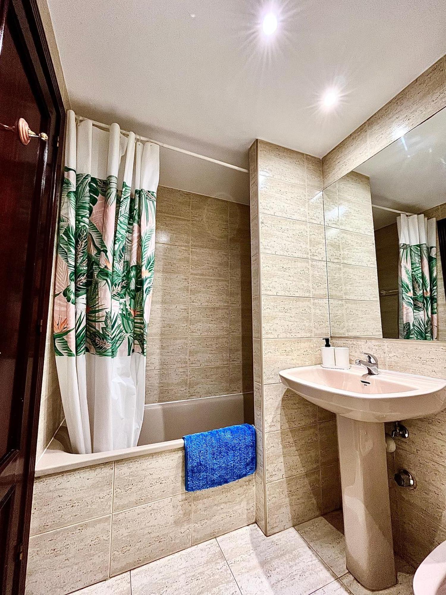 Apartment Encantador Estudio En La Florida Con Plaza De Parking Oviedo